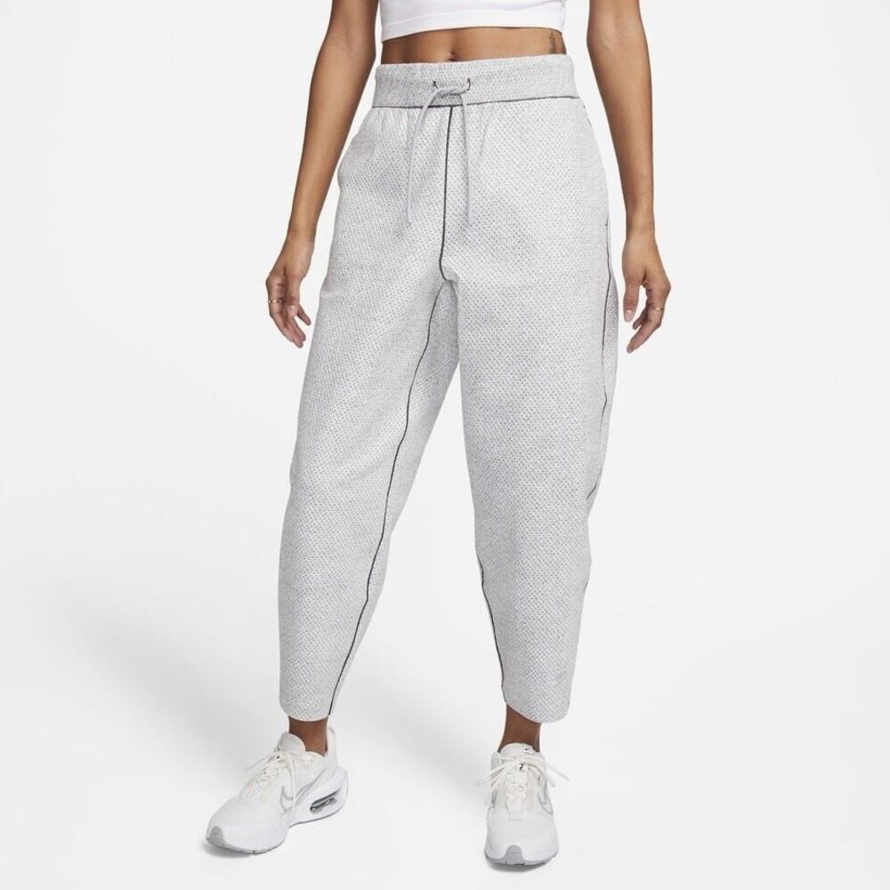 Nike Tech Pack Therma-FIT ADV Womens Pants Grey Tapered Joggers Size Medium M